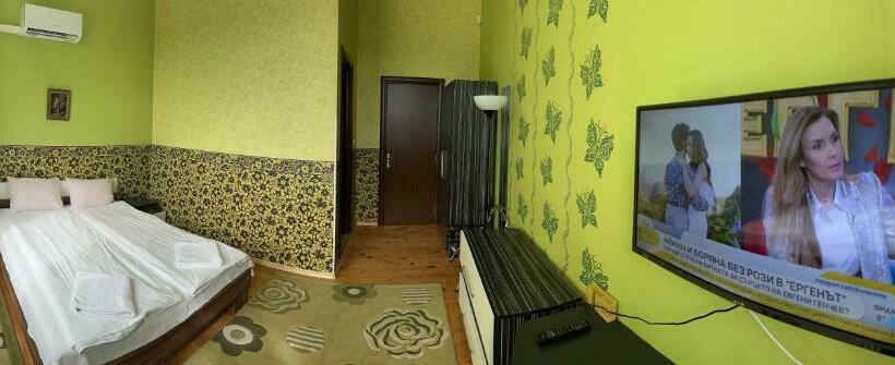 Номер Стандарт, Kremena Guest House