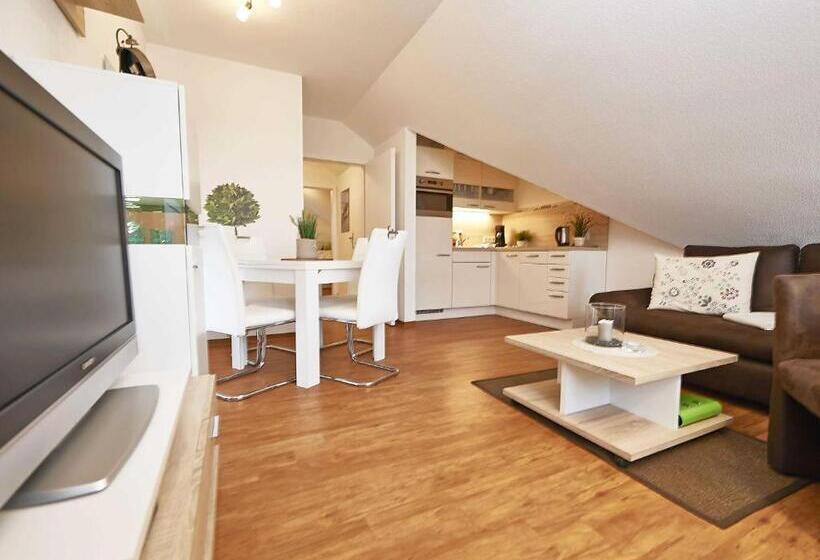 1 Bedroom Apartment Lake View, Wohnpark Stadt Hamburg In Binz   Wg 57