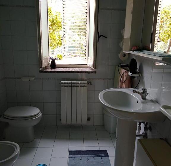 Номер Стандарт, B&b Mantinera