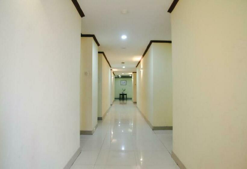 Номер Deluxe, Pia Hotel Pangkalpinang
