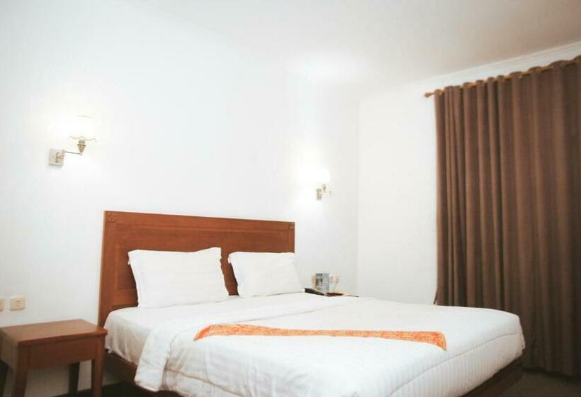 Номер Deluxe, Pia Hotel Pangkalpinang