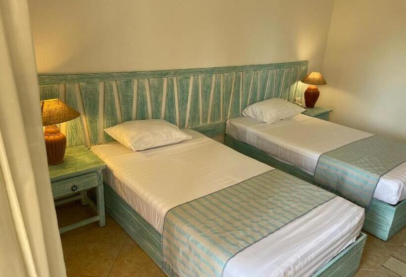 اتاق استاندارد با چشم‌انداز استخر, Soulotel Inn Blue Resort & Spa