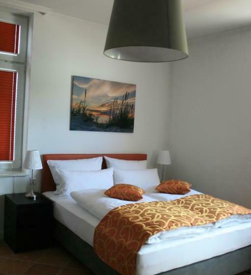 Quarto Estandar, Apartmenthaus Unterwegs