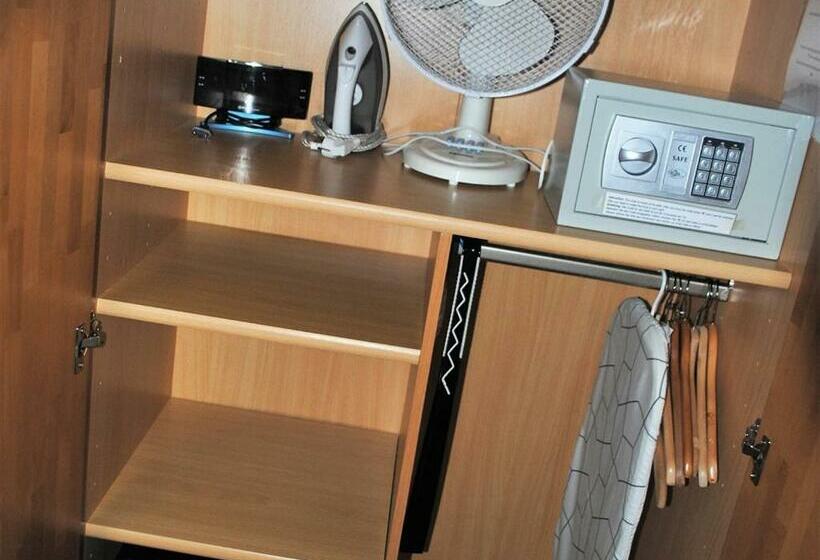 Quarto Estandar, Franconia City