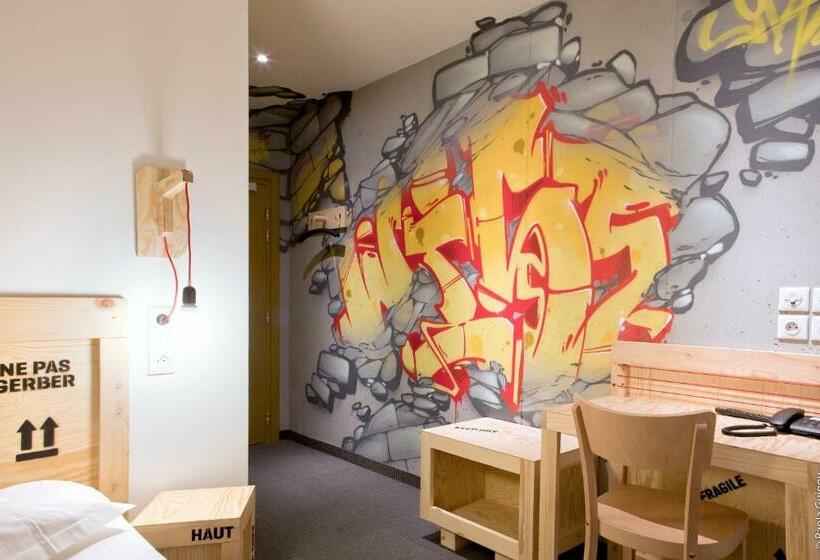标准单人间, Graffalgar