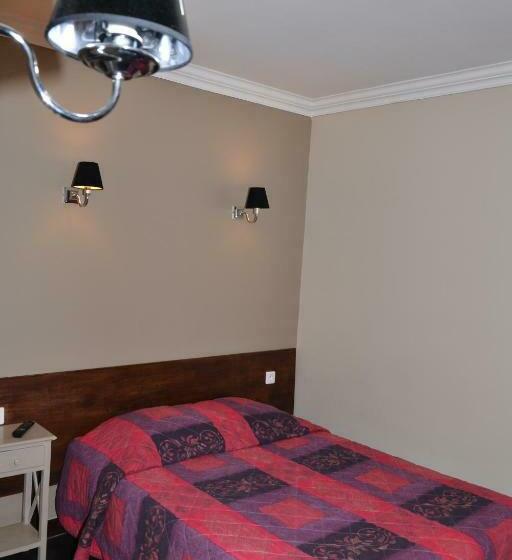 Студия Стандарт, Hôtel Résidence Champerret
