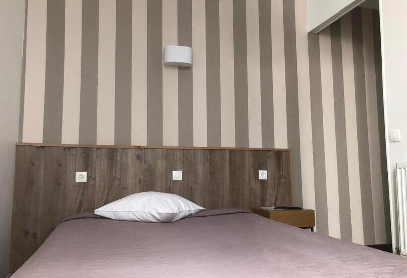 Quarto Estandar Individual, Hôtel Résidence Champerret