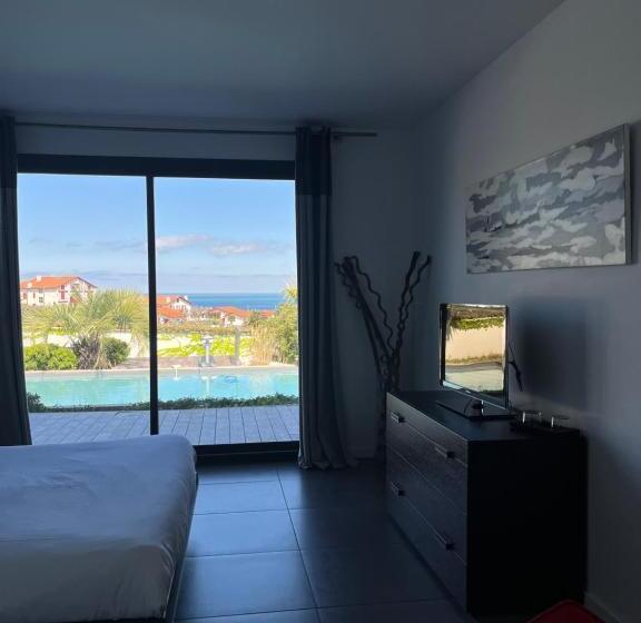 اتاق استاندارد با چشمانداز دریا, Villa Choriekin Lafitenia Resort