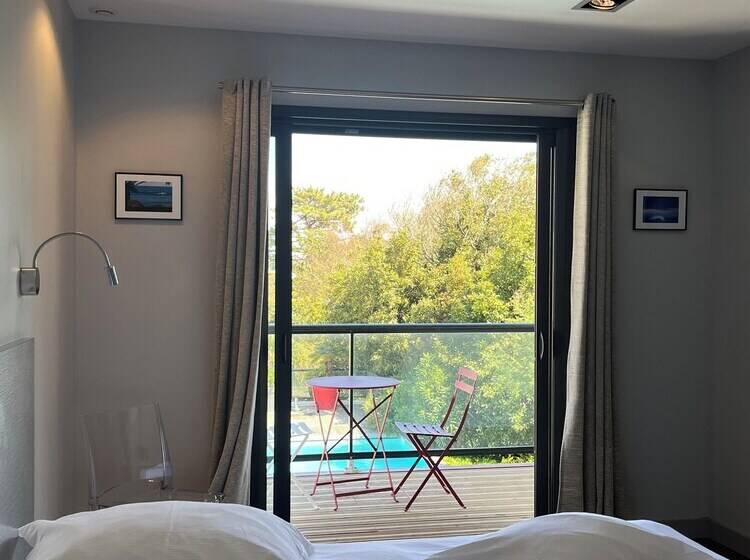 اتاق استاندارد با چشمانداز دریا, Villa Choriekin Lafitenia Resort