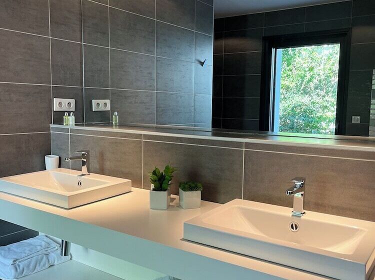 Люкс Вид на Сад, Villa Choriekin Lafitenia Resort