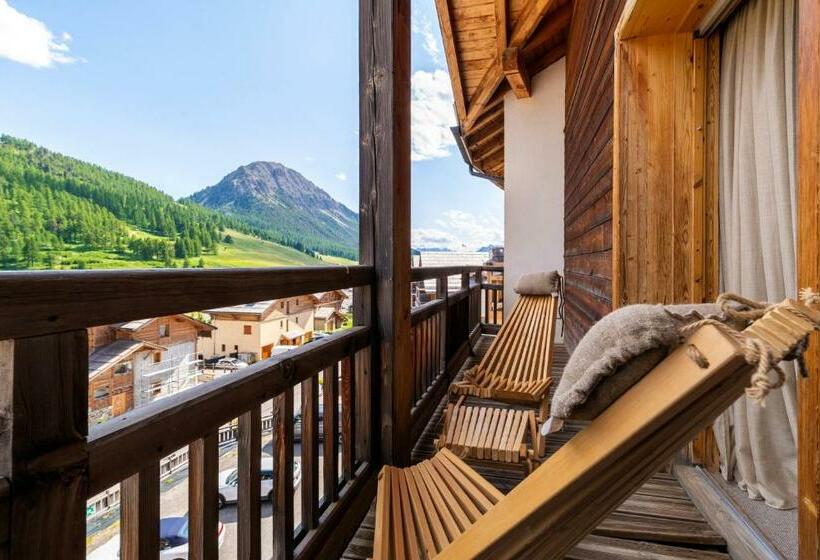 Полулюкс Вид на Горы, Le Chalet Blanc Hôtel & Spa