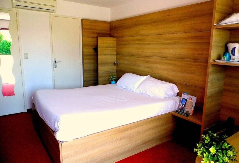 Номер Стандарт, So'Lodge Niort A83