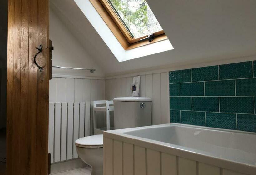 Family Suite, The Charterhouse