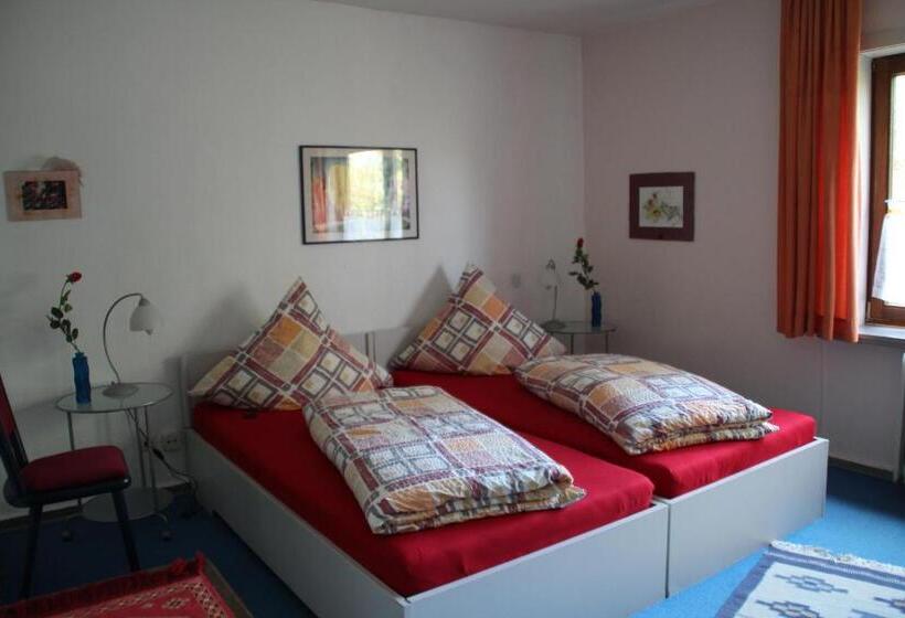 اتاق استاندارد, Frauenpension Arleta   Women Only
