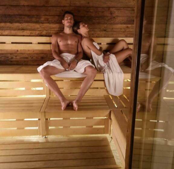 اتاق بزرگ با دسترسی به اسپا, Garden Relais