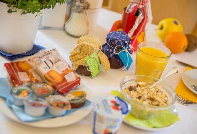 Четырехместный Номер Стандарт с Балконом, Residence Hotel Miralago