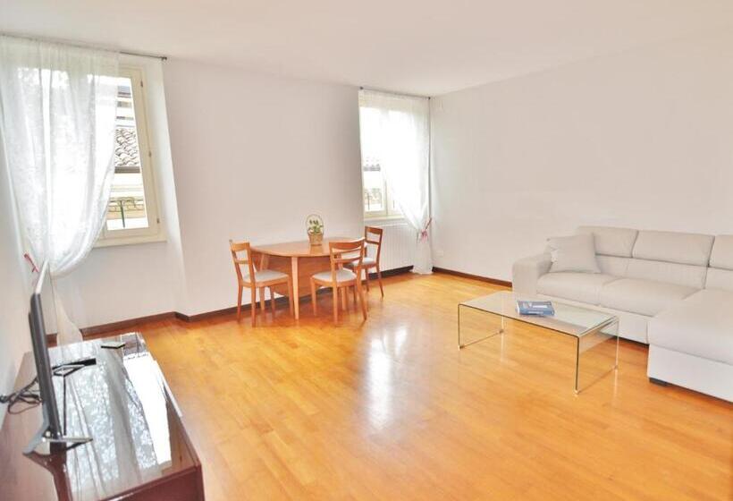 Apartamento 2 Dormitórios, Aromi Piccolo