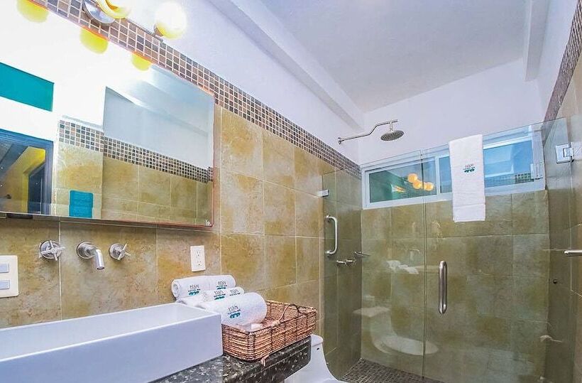 Studio Standard, Suites Nadia Puerto Vallarta