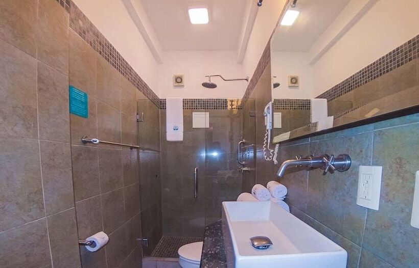 Studio Standard, Suites Nadia Puerto Vallarta
