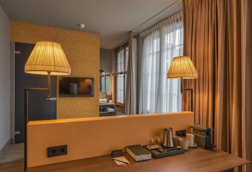 Номер Комфорт, Boutique Hotel The Roosevelt