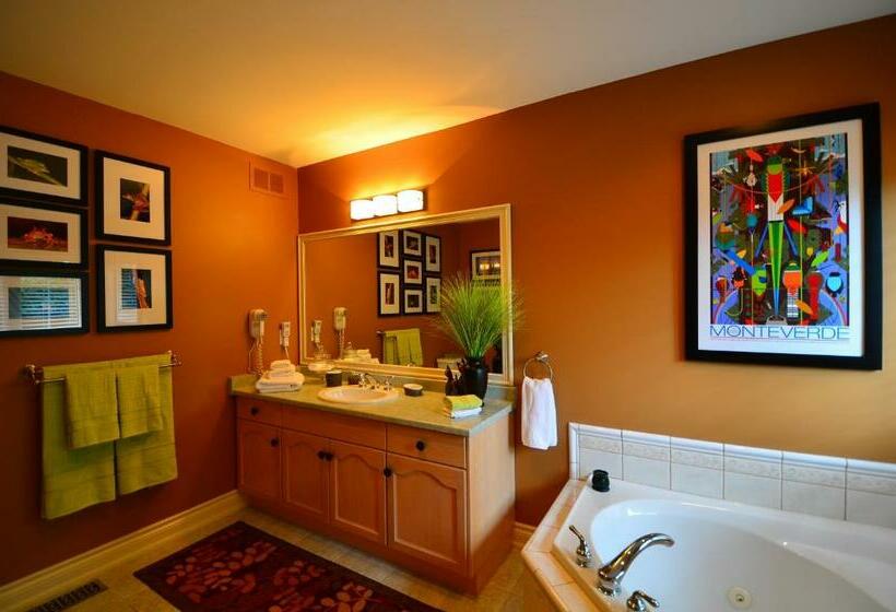 סוויטה עם מרפסת, Explorer House Bed & Breakfast