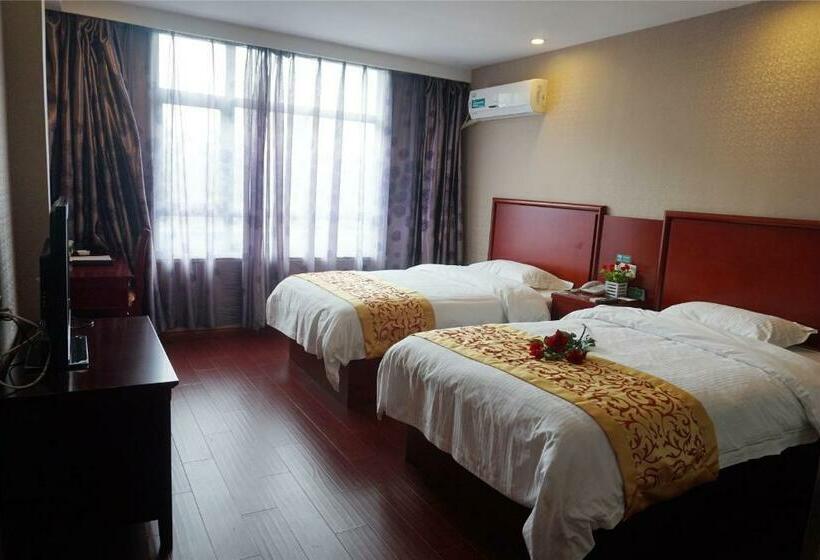 Номер Deluxe, Greentree Inn Jinan Gaoxin District International Convention Centre Business