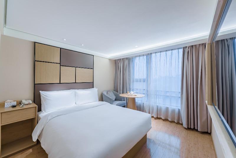 Quarto Superior, Ji  Shanghai Hongqiao West Zhongshan Road