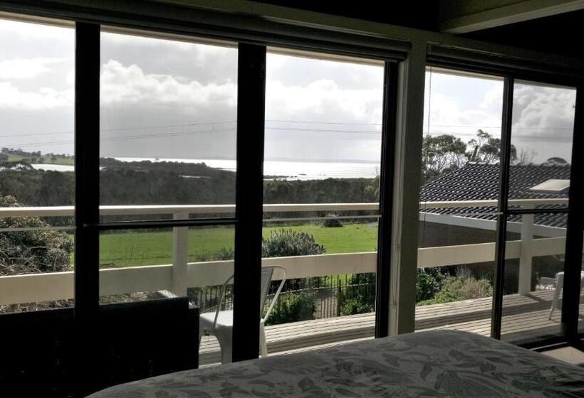 디럭스 스튜디오, Banksia Park Estate