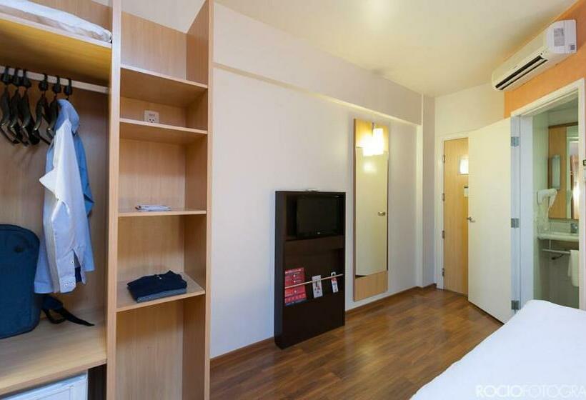 标准间, Ibis Uberlandia