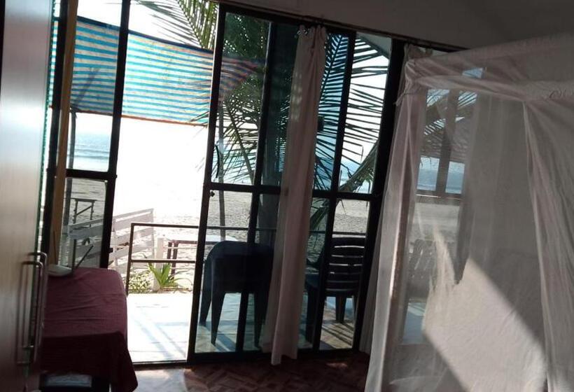Номер Стандарт Вид на Море с Балконом, Sami Beach Huts