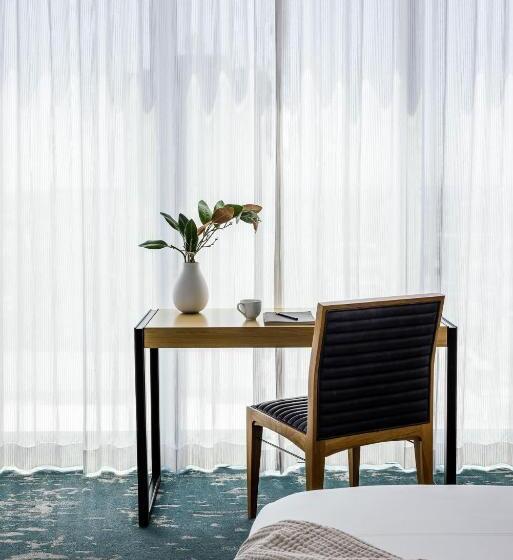 Студио Стандарт Кровать Кинг, Dream Hollywood, By Hyatt