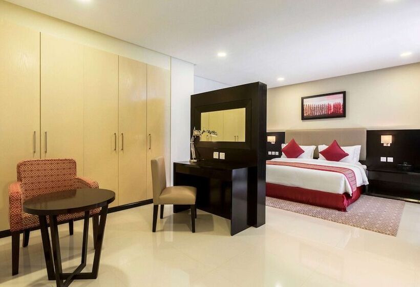 带2个卧室的优质公寓, Ramada Hotel And Suites Amwaj Islands