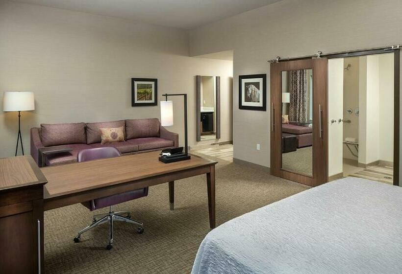장애인을 위한 킹사이즈 침대 스탠다드 룸, Hampton Inn & Suites Murrieta Temecula