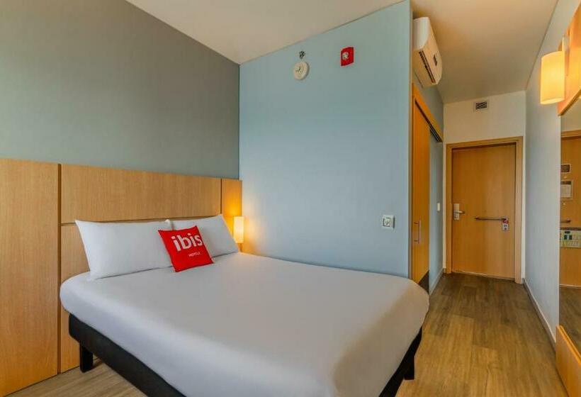 Номер Стандарт, Ibis Cartagena Marbella