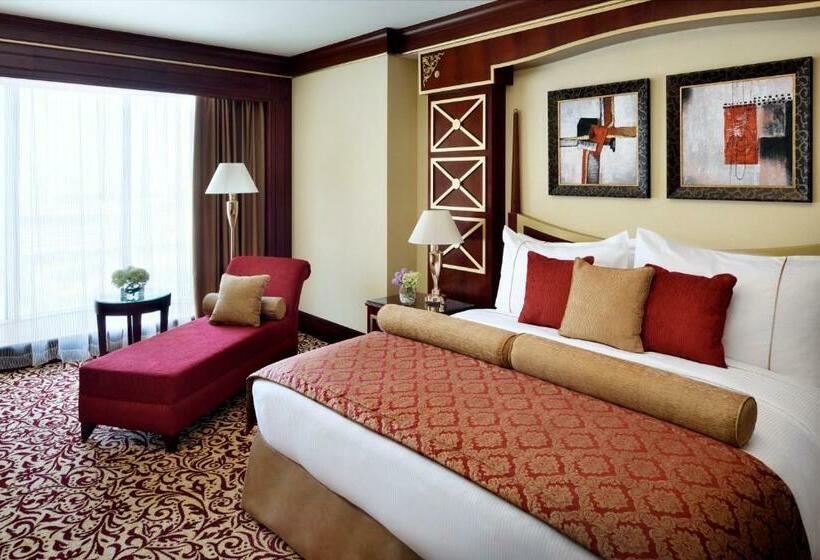Люкс Deluxe Кровать Кинг, Mövenpick Hotel City Star Jeddah