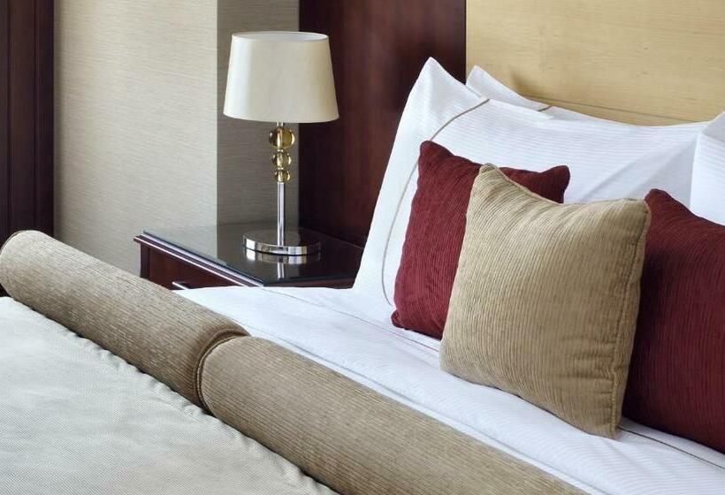 Номер Superior Кровать Кинг, Mövenpick Hotel City Star Jeddah