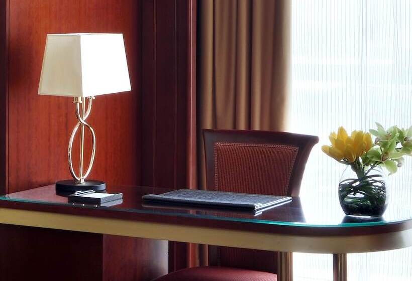Люкс, Mövenpick Hotel City Star Jeddah