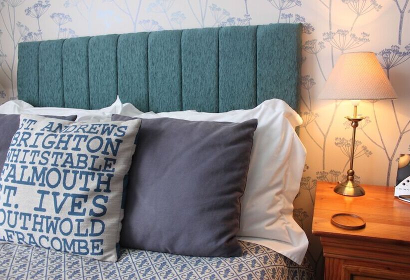 Семейный Номер, The Collingdale Guest House