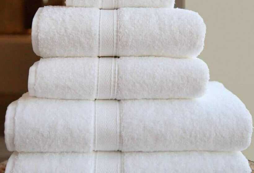 اتاق استاندارد چهار تخته, Strand Hotel Colorado