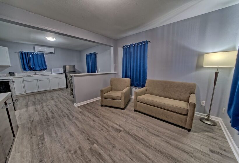 شقة غرفة واحدة مطلة على حمام السباحة, Aqua View Motel