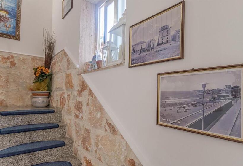 Четырехместный Номер Стандарт, Spiagge Iblee