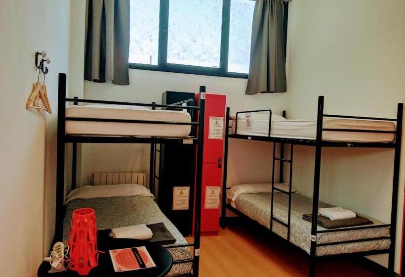 Номер Economy, Bilbao Akelarre Hostel