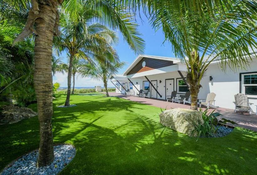 디럭스 스튜디오, Casey Key Resorts  Beachfront