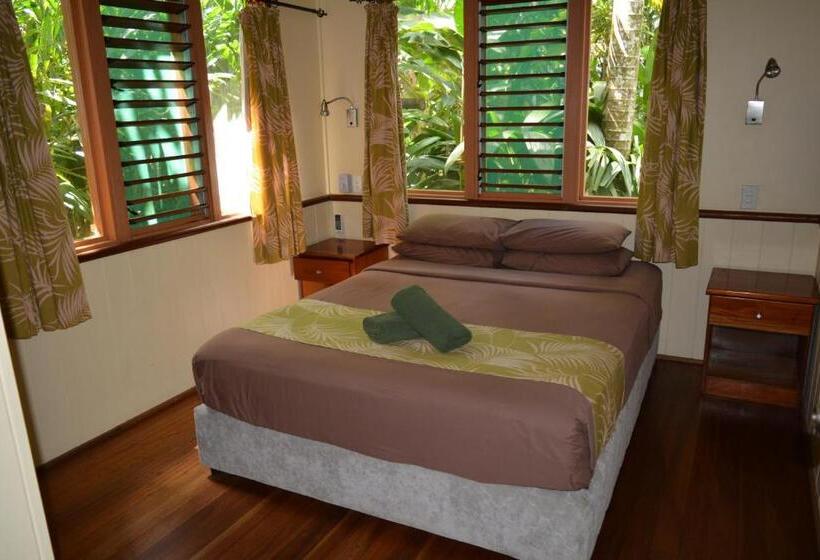 2 Bedroom Apartment with Views, Rainforest Eco Lodge