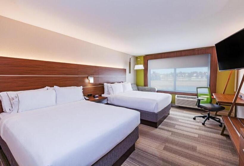 Номер Стандарт, Holiday Inn Express & Suites Tulsa West   Sand Springs, An Ihg