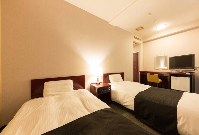 Номер Стандарт, Apa Hotel Tsubame Sanjo Ekimae