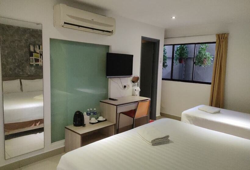 Quarto Familiar, Jin