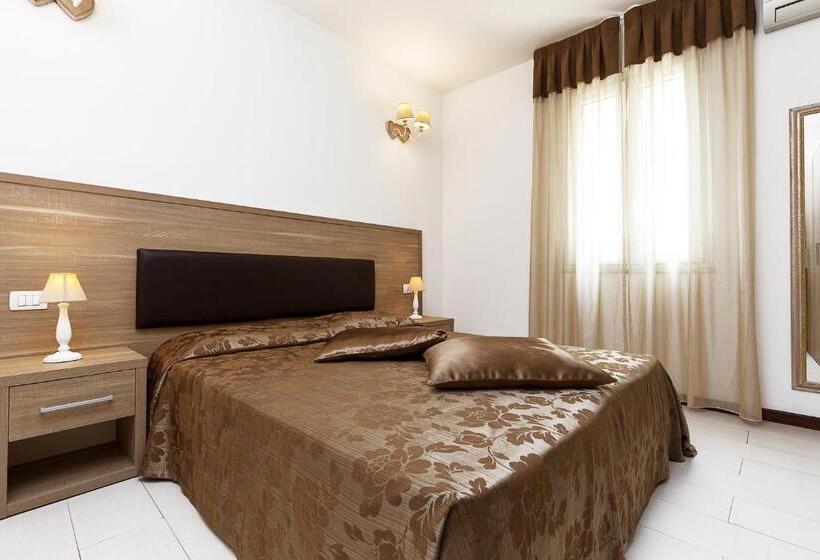 Апартаменты 1 Спальня с Террасой, Le Residenze Del Centro