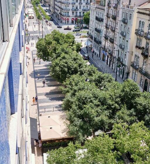 Quarto Familiar, Patria