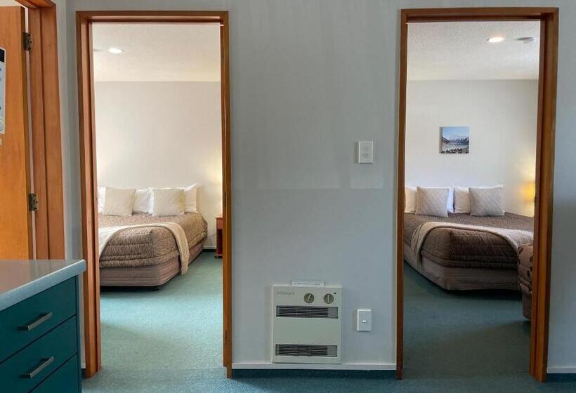 Апартаменты 2 Спальни, Asure Ambassador Motor Lodge